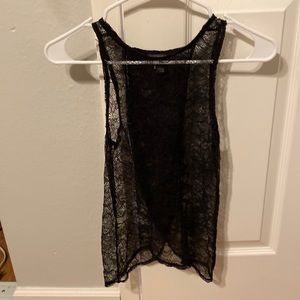 4/$20 Victoria’s Secret Top